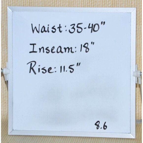 Torrid Womens 2 2X Black Cream Floral Leggings Short Knee Length Pockets Stretch - Picture 7 of 7